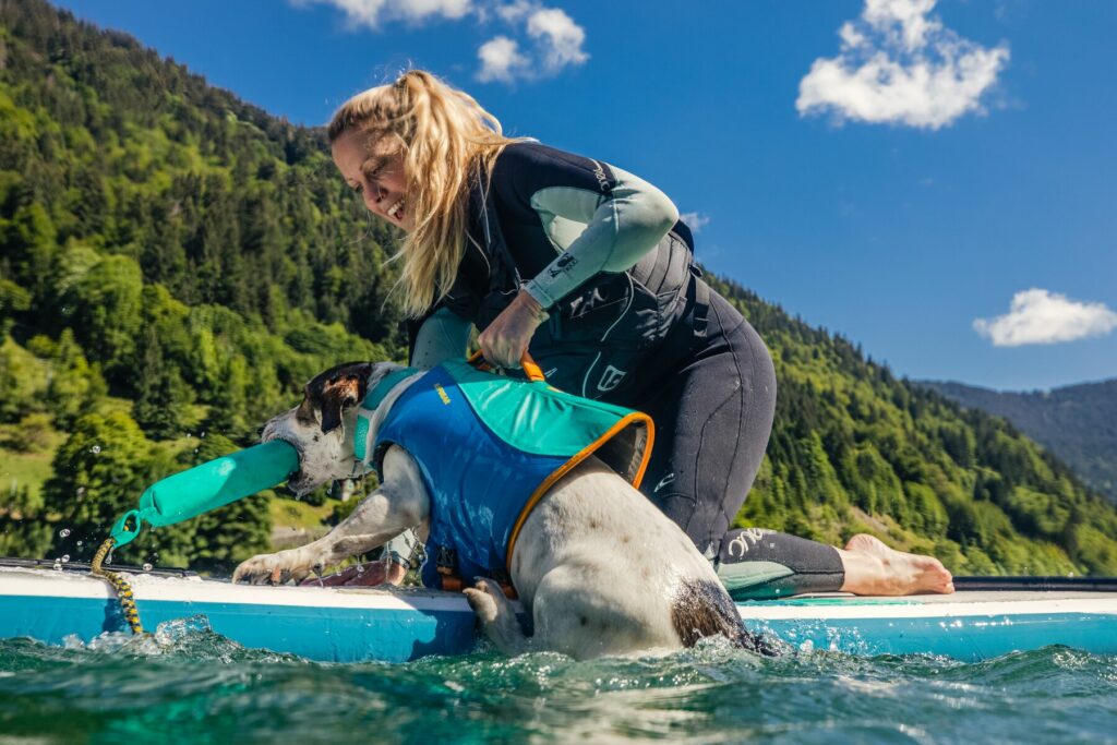 Ruffwear Float coat with strong back handle to easy lift dog from water