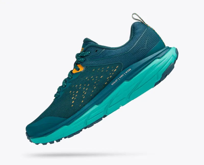 Hoka Challanger ATR 6 Womens in Deep Teal/Water Garden - UK 4.5-2