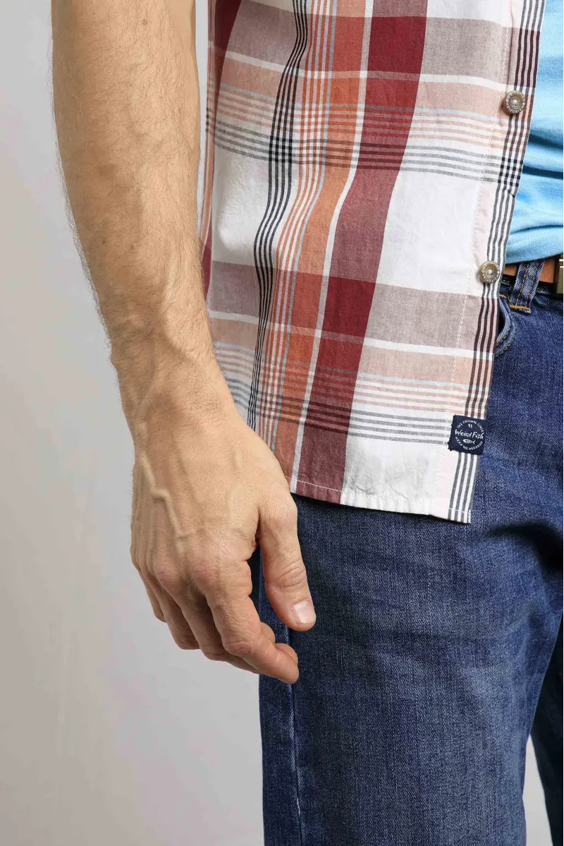 Weird Fish Judd Short Sleeve Check Shirt in Chilli Red-5