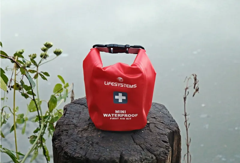 Lifesystems Mini Waterproof First Aid Kit-5