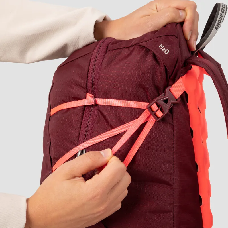 Salewa Mountain Trainer 2 22L Backpack Womens in Tawny Port-6