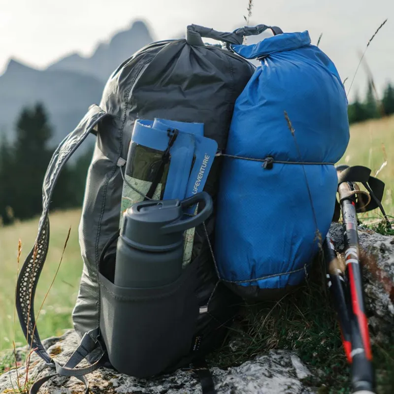 Lifeventure Ultralight Drybag 5L in Blue-3