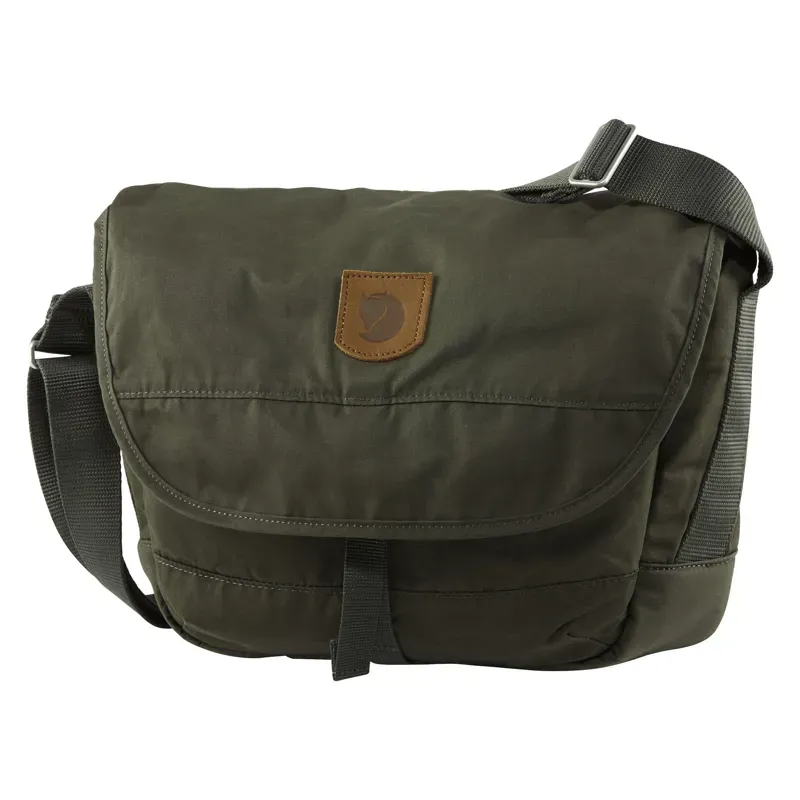 Fjallraven Greenland Shoulder Bag Small in Deep Forest