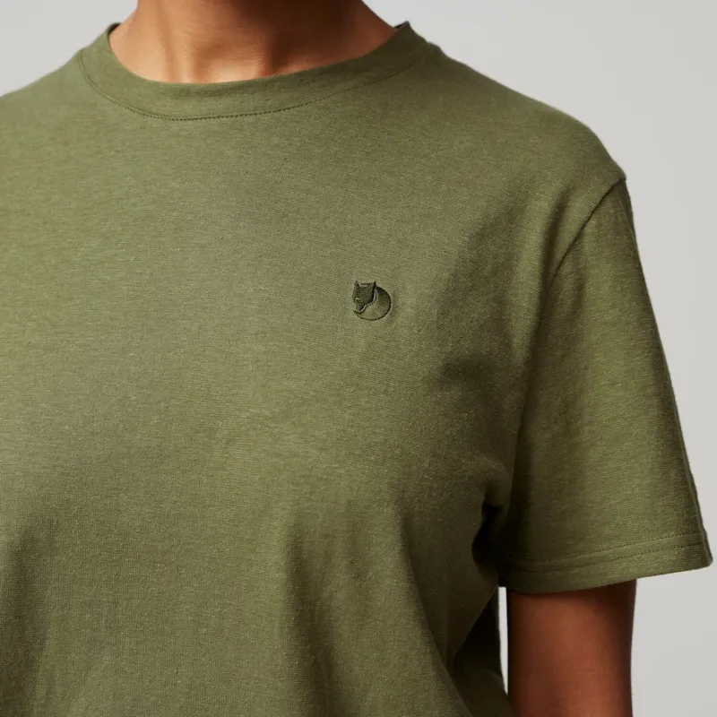 Fjallraven Hemp Blend T-Shirt Womens in Chalk Rose-4