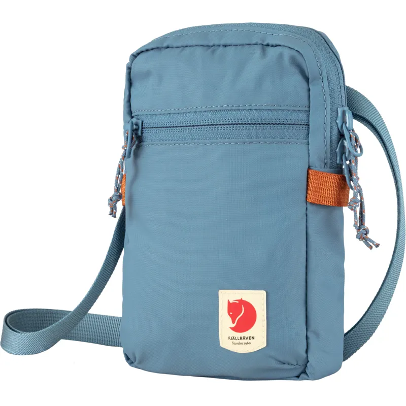 Fjallraven High Coast Pocket in Dawn Blue