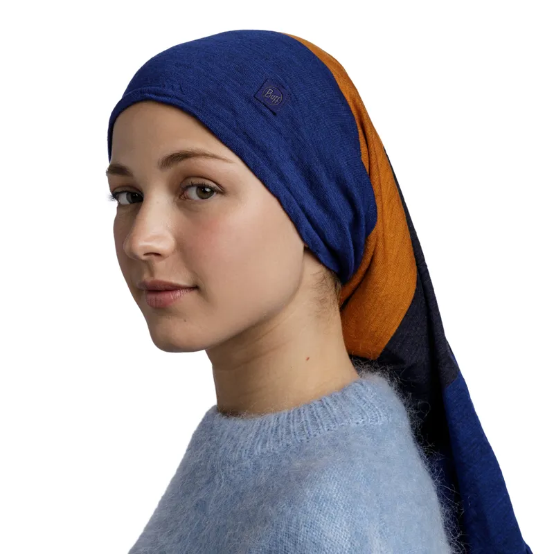 Buff Merino Move in Cobalt-4