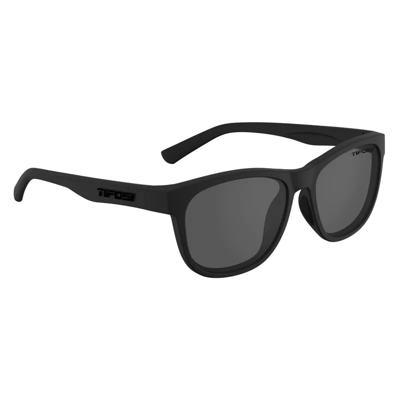 Tifosi Swank Sunglasses in Blackout Smoke-2