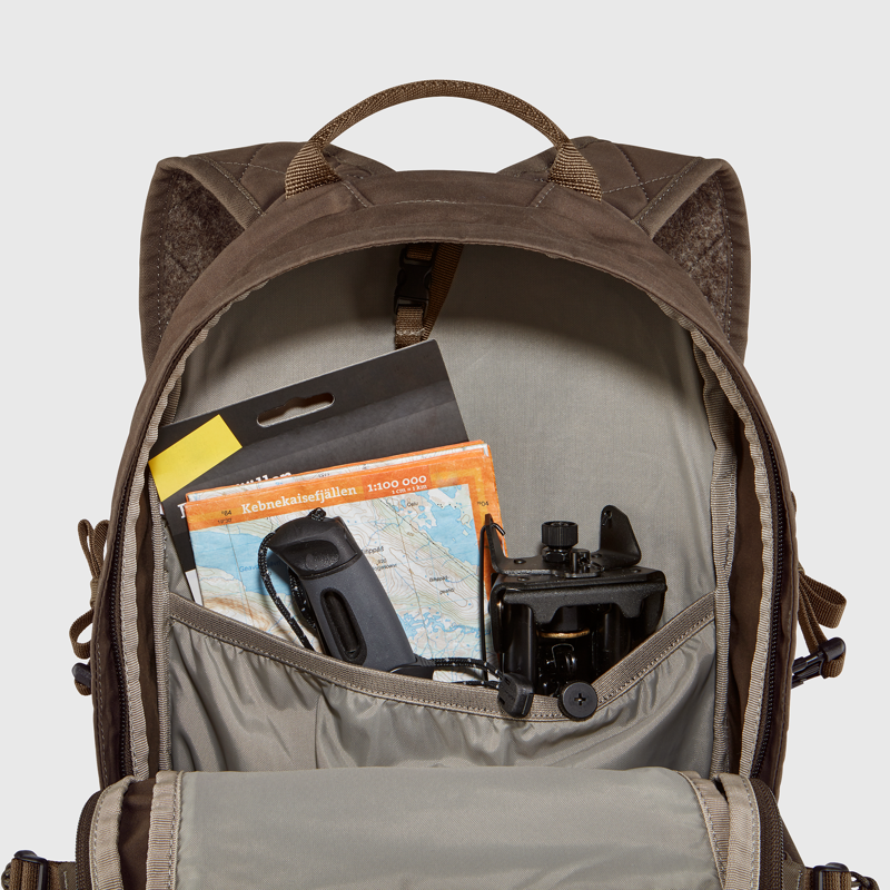 Fjallraven Lappland Hike 15 Backpack in Dark Olive-11