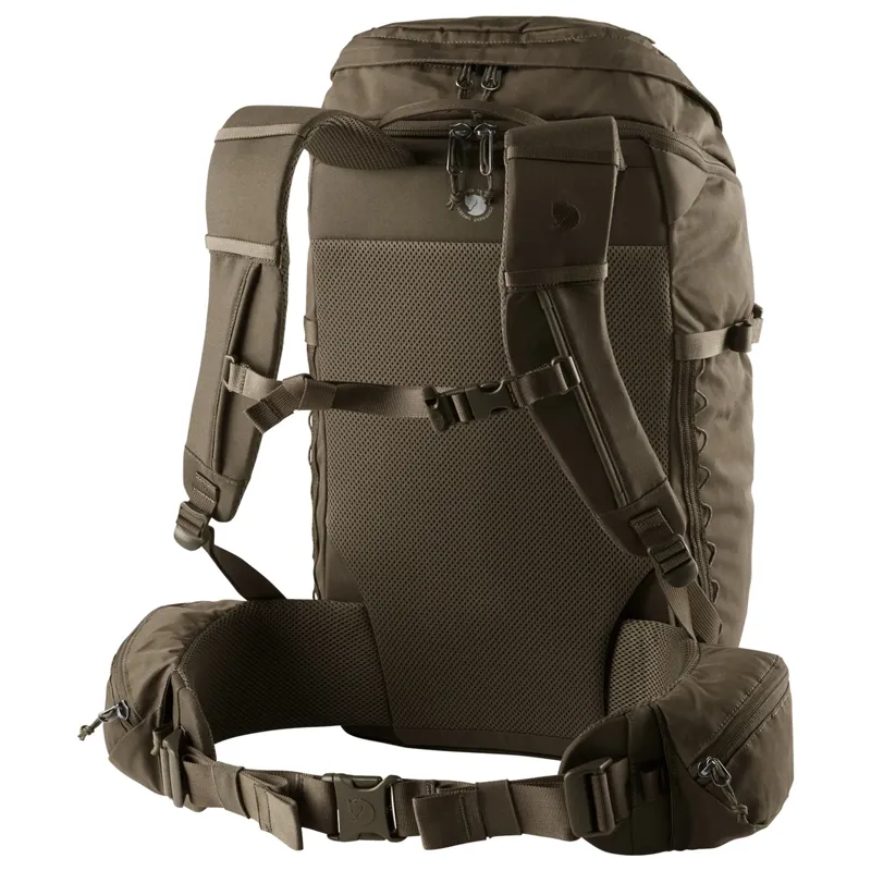Fjallraven Singi 28 Backpack in Dark Olive-1