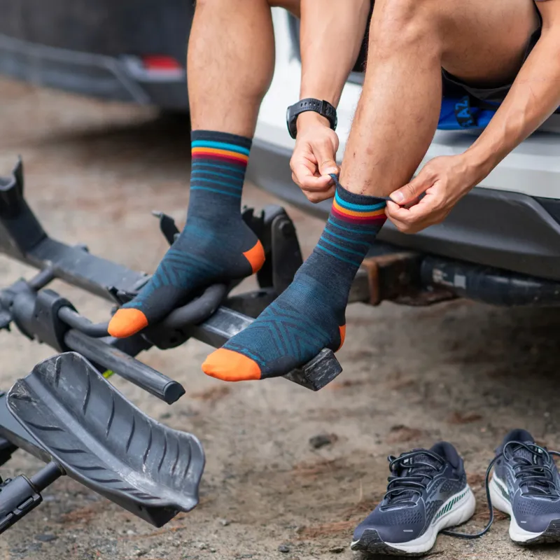 Darn Tough Stride Micro Crew Ultra-LW Running Socks Mens in Charcoal-1