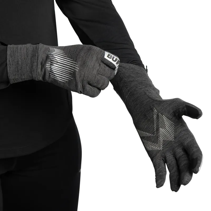 Buff DryFlx Gloves in Black-3