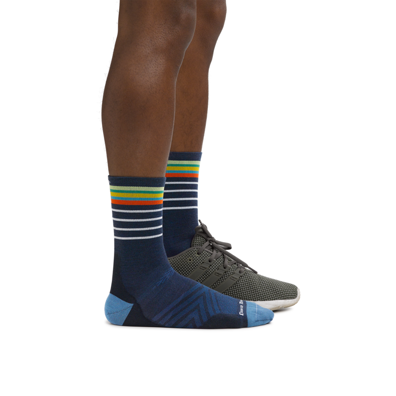 Darn Tough Stride Micro Crew Ultra-Lightweight Men's Socks in Charcoal-2