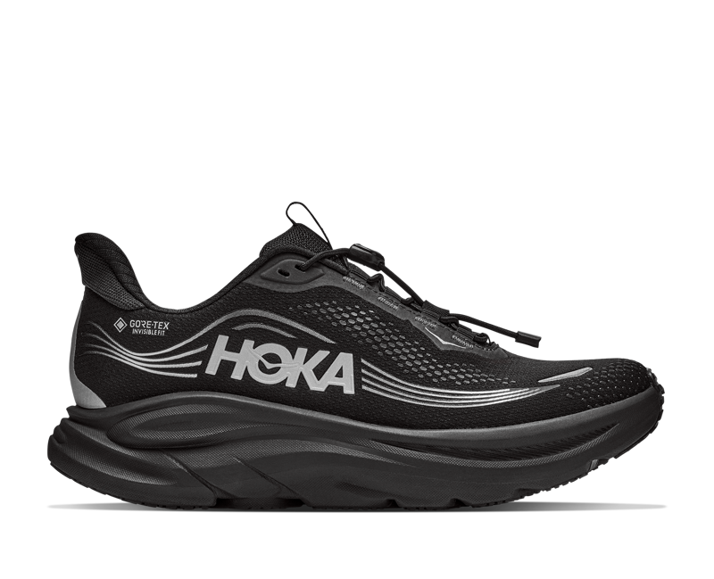 Hoka Clifton 11 GoreTex Wide Road Running Shoes Womens in Black/Black