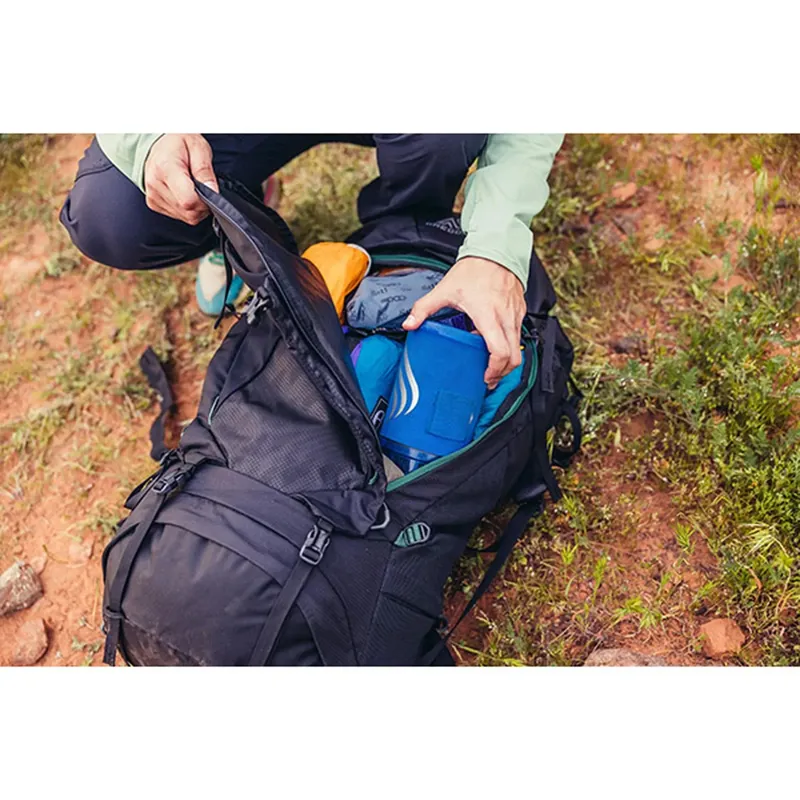 Gregory Stout 70L Backpacking Pack in Forest Black-13