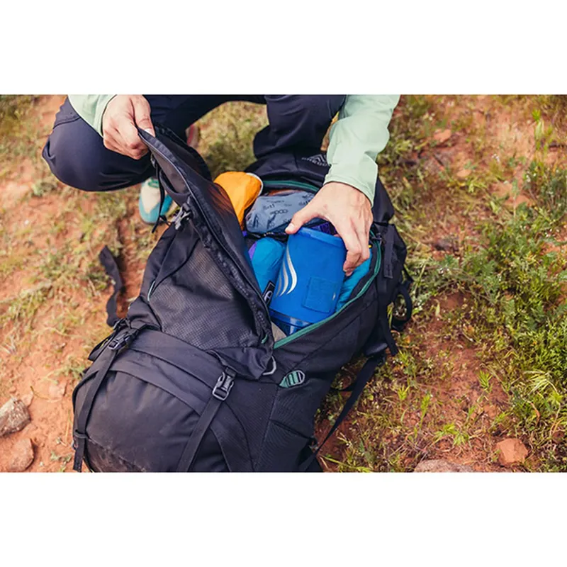 Gregory Stout 70L Backpacking Pack in Forest Black-12