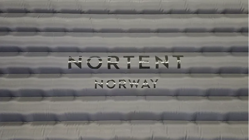 Nortent Torv 7 Sleeping Pad with incl Pump in Dark Grey / Brown-3