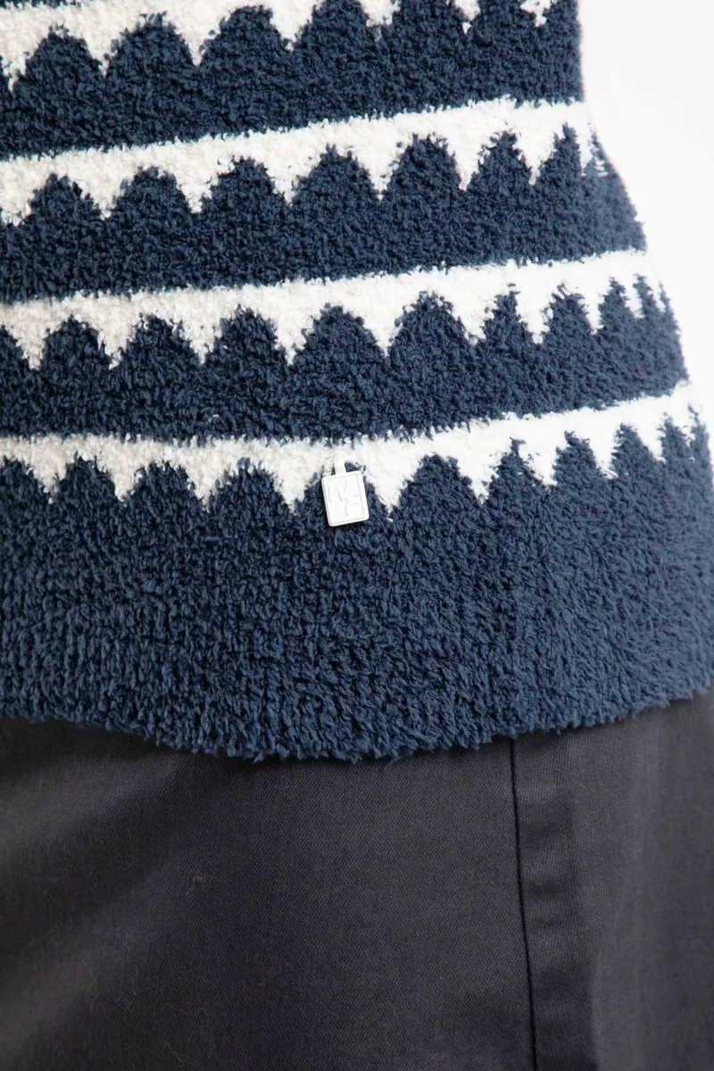 Weird Fish Tyla Cosy Knit Scalloped Jumper Womens in Navy-7