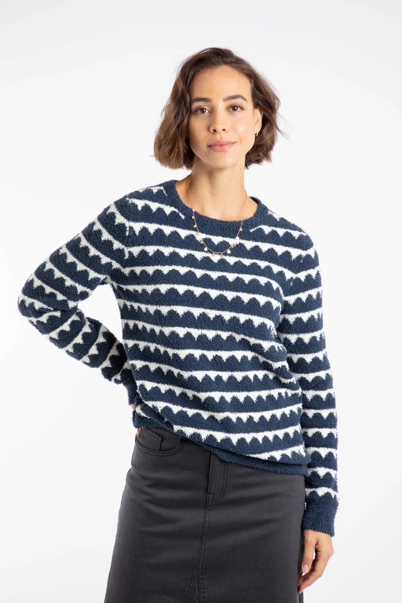 Weird Fish Tyla Cosy Knit Scalloped Jumper Womens in Navy-6