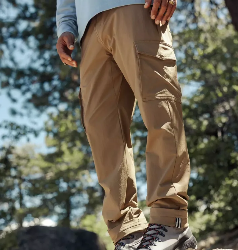 Columbia ROC Tech Cargo Pant Mens in Delta-11