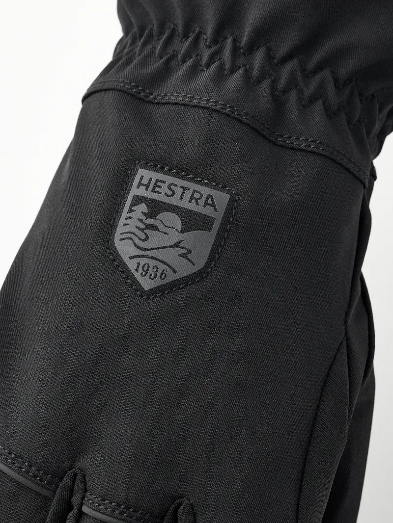 Hestra CZone Contact Gauntlet 5 Finger in Black-3
