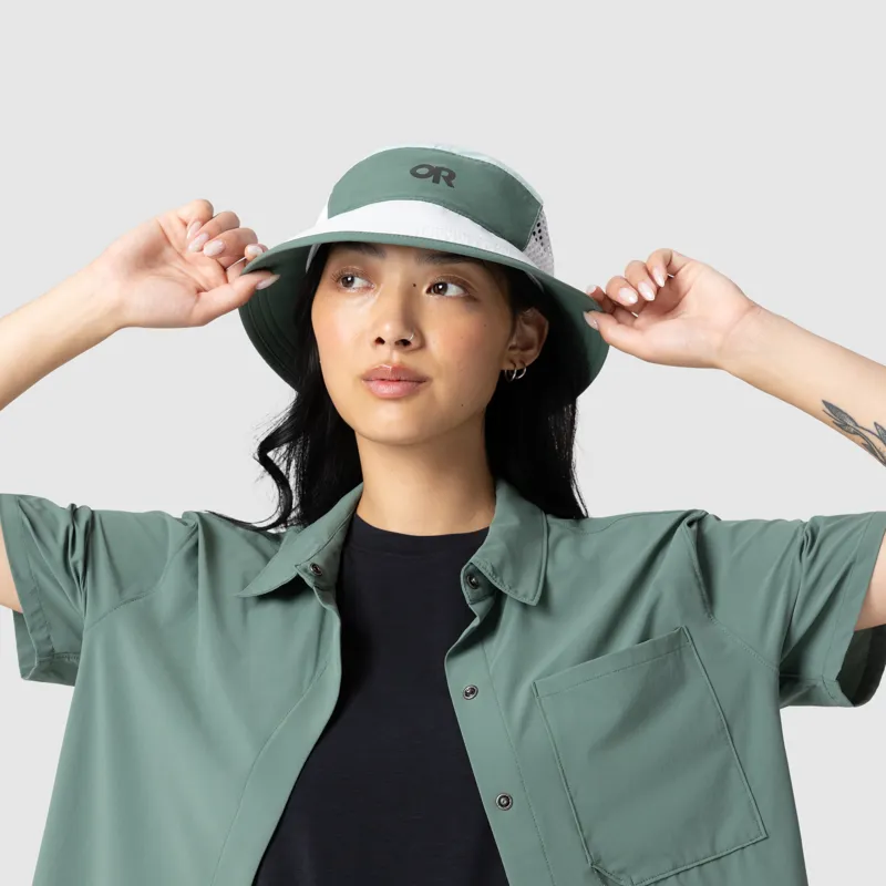 Outdoor Research Swift Bucket Hat in Titanium/Malachite/Tidal-2