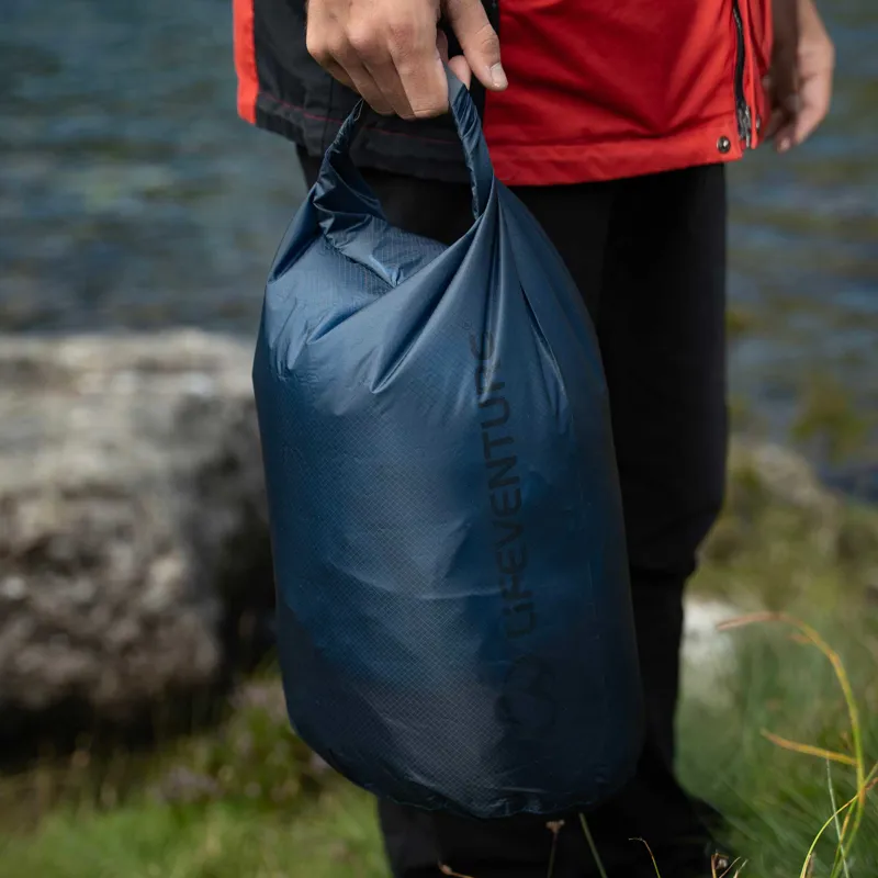 Lifeventure Ultralight Dry Bag 10L in Navy-3
