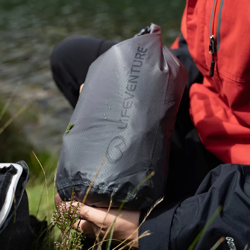 Lifeventure Ultralight Waterproof Dry Bag 25L in Olive-2