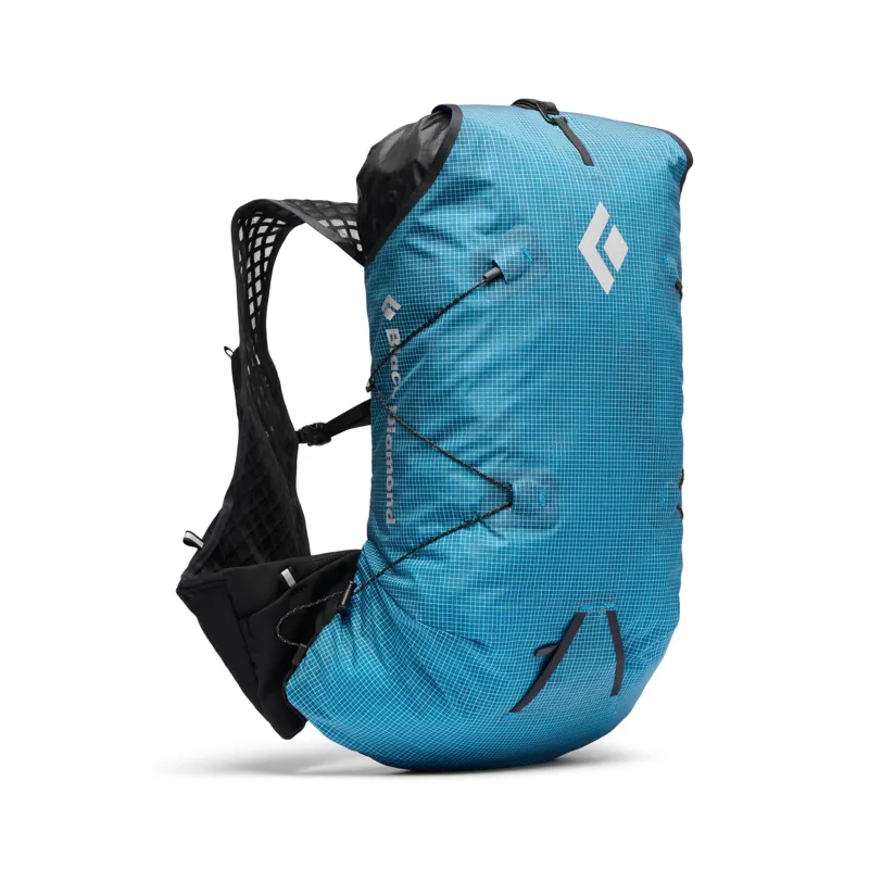 Black Diamond Distance 15 Backpack in Desert Sky