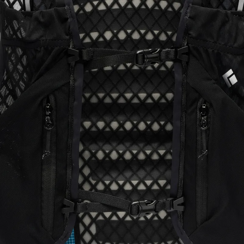 Black Diamond Distance 15 Backpack in Desert Sky-4