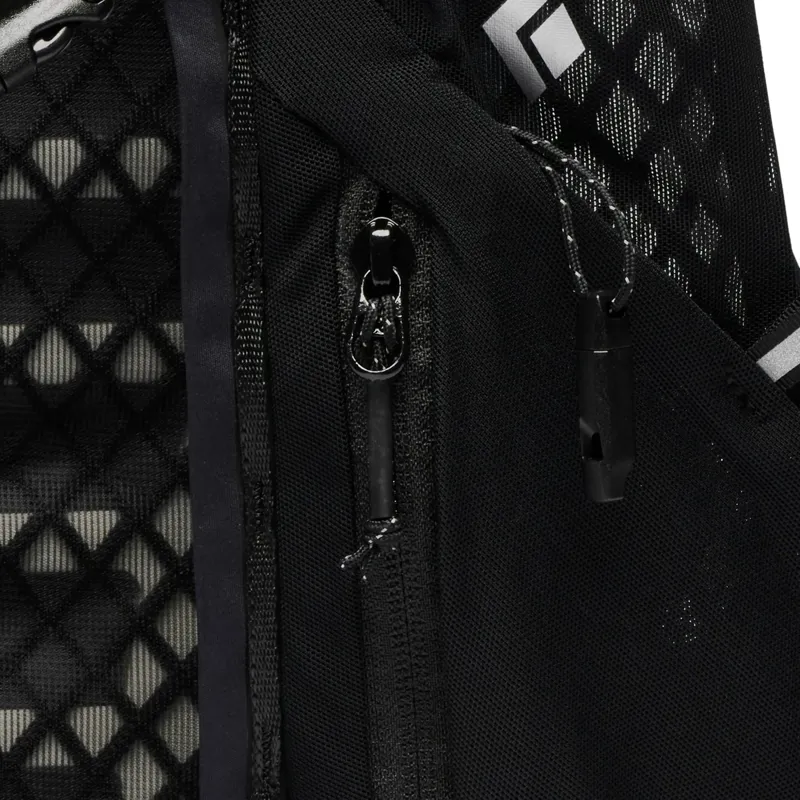 Black Diamond Distance 15 Backpack in Desert Sky-6
