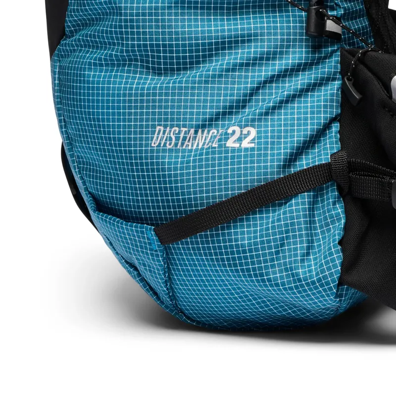 Black Diamond Distance 22 Backpack in Desert Sky-2