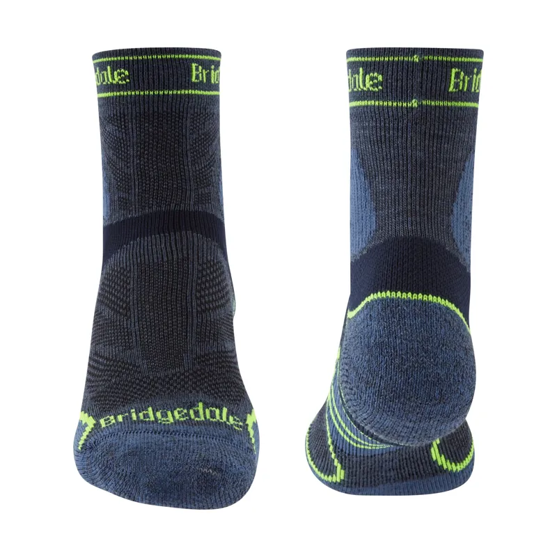 Bridgedale Trail Run Ultralight T2 Merino Sport 3/4 Crew Men's in Blue-1