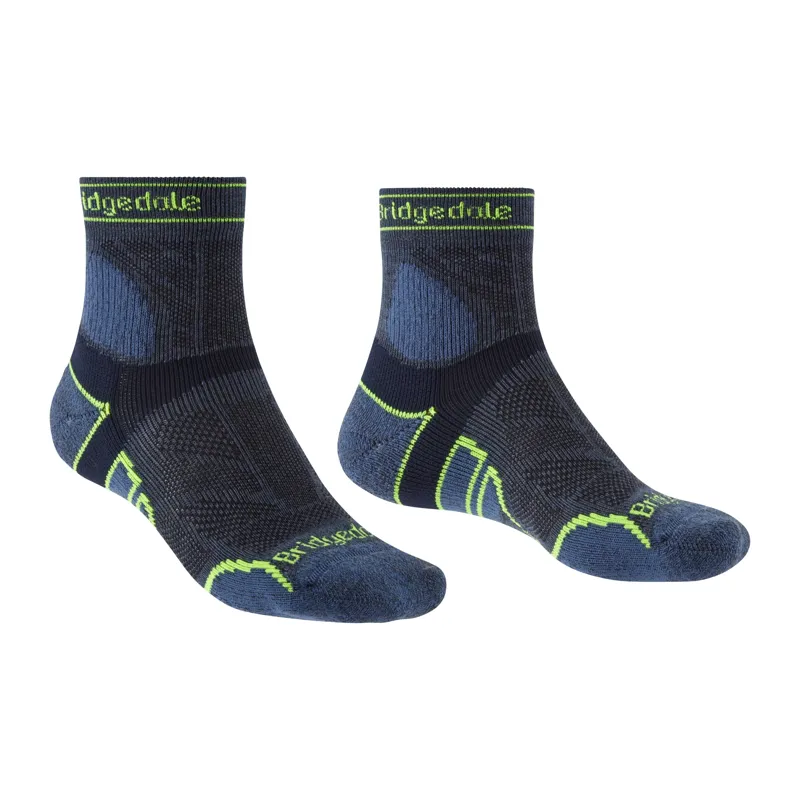 Bridgedale Trail Run Ultralight T2 Merino Sport 3/4 Crew Men's in Blue