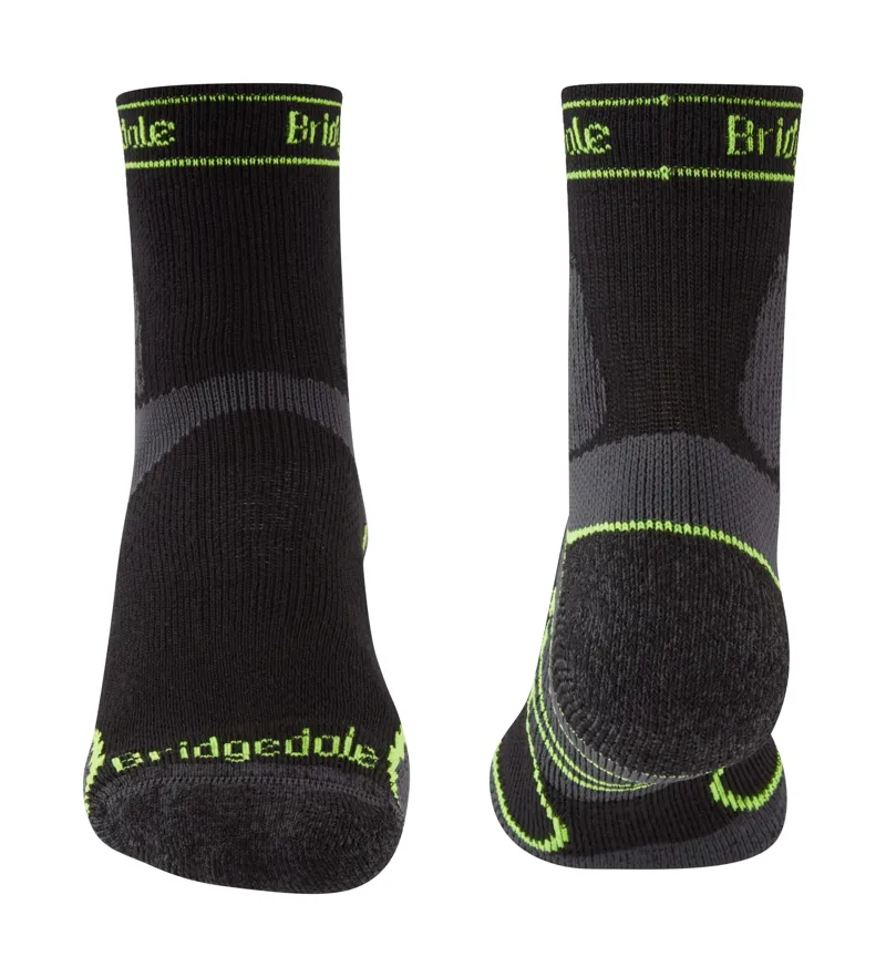 Bridgedale Trail Run Ultralight T2 Merino Sport 3/4 Crew Mens in Black-1
