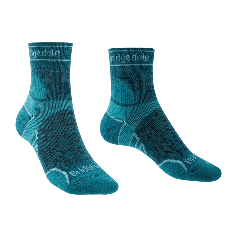Bridgedale Trail Run Ultralight T2 Merino Crew Socks Womens in Teal