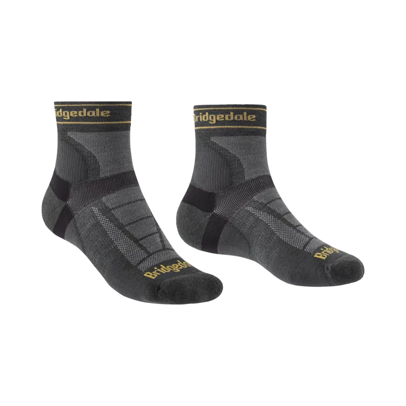 Bridgedale Trail Run Ultra Light T2 3/4 Crew Socks Mens in Gunmetal