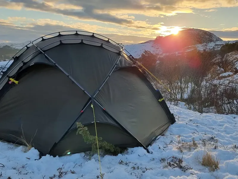 Nortent Vern 2 Silnylon 4S Tent with Footprint in Army Green-1