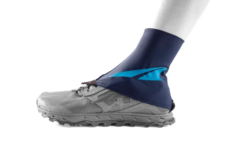 Altra Trail Running Gaiter in Navy/Light Blue