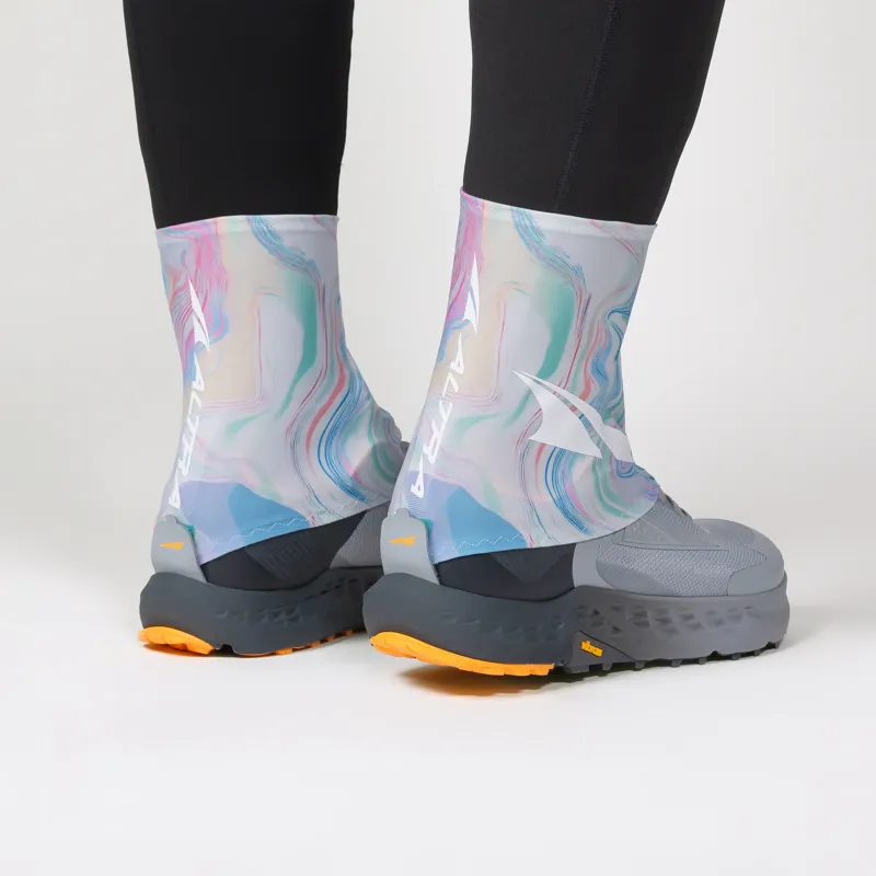 Altra Trail Gaiter in Pastel Marble-1