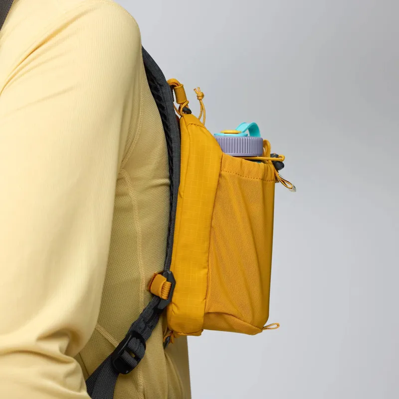 バッグ・カバンその他 [FJALLRAVEN] Abisco Bottle Pocket Mustard yellow / Black Fjallraven Abisko Bottle Pocket in Mustard Yellow