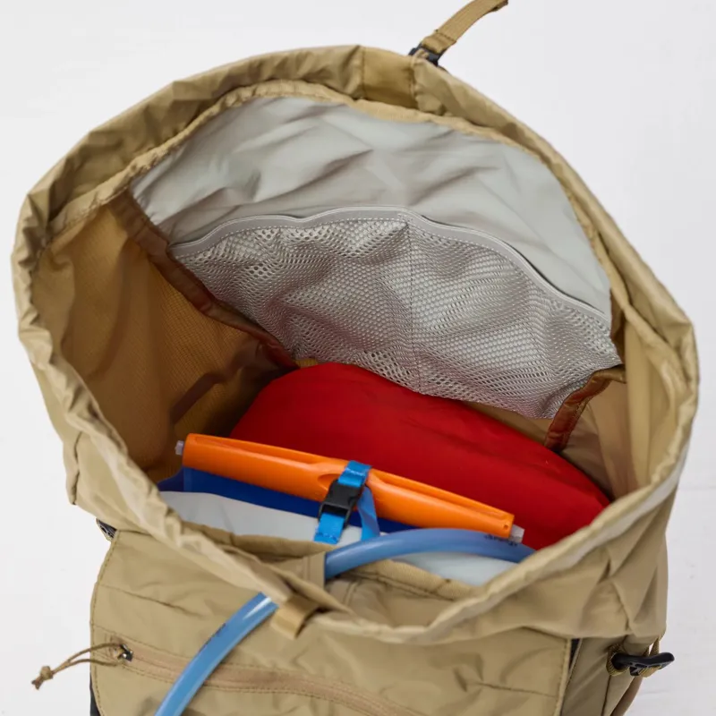Fjallraven Abisko Hike Lite 20 Daypack M/L in Black-5