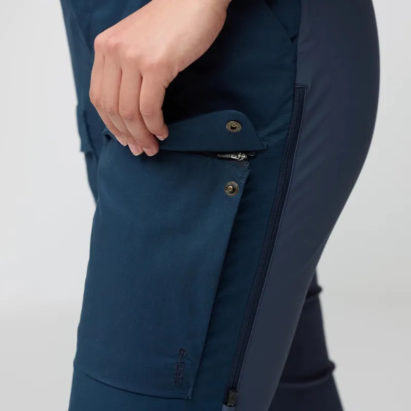 Fjallraven Abisko Hybrid Trail Trousers Womens in Laurel Green-8
