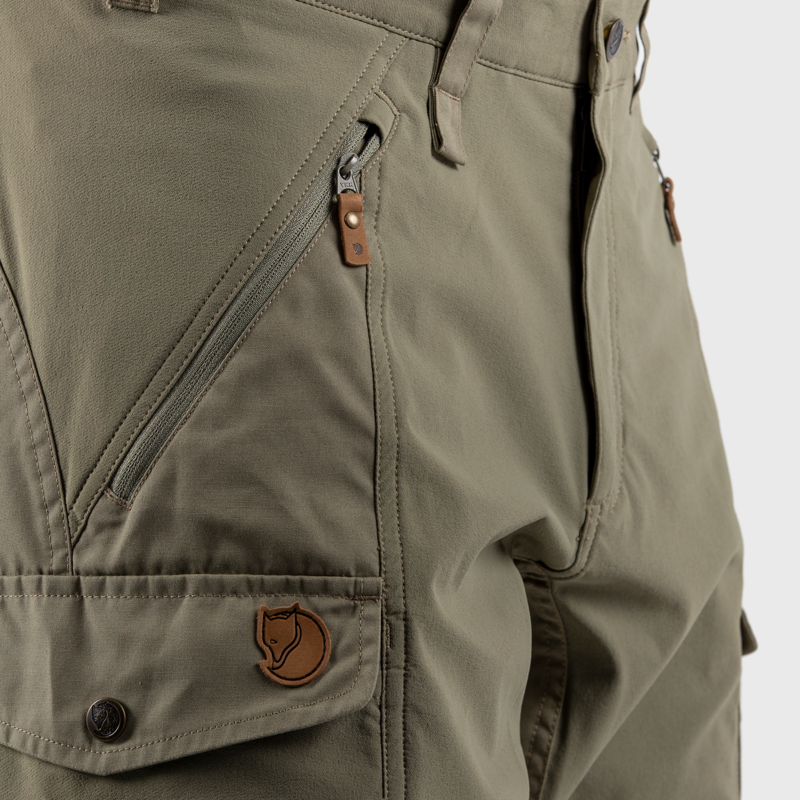 Fjallraven Abisko Hiking Shorts Mens in Dark Navy-2