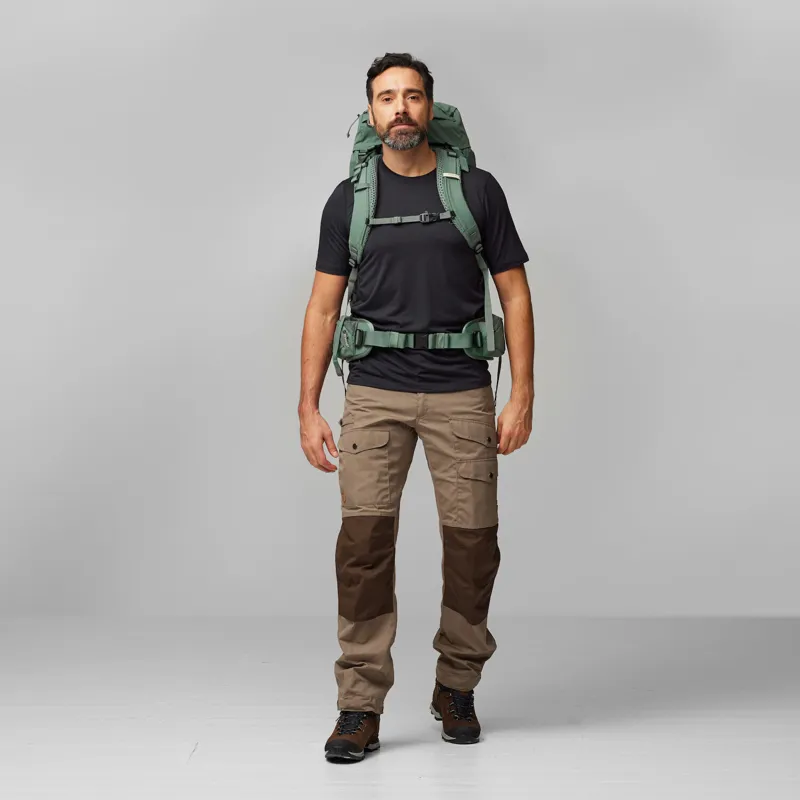 Fjallraven Abisko Trek 48 Rucksack Medium/Large in Black-7