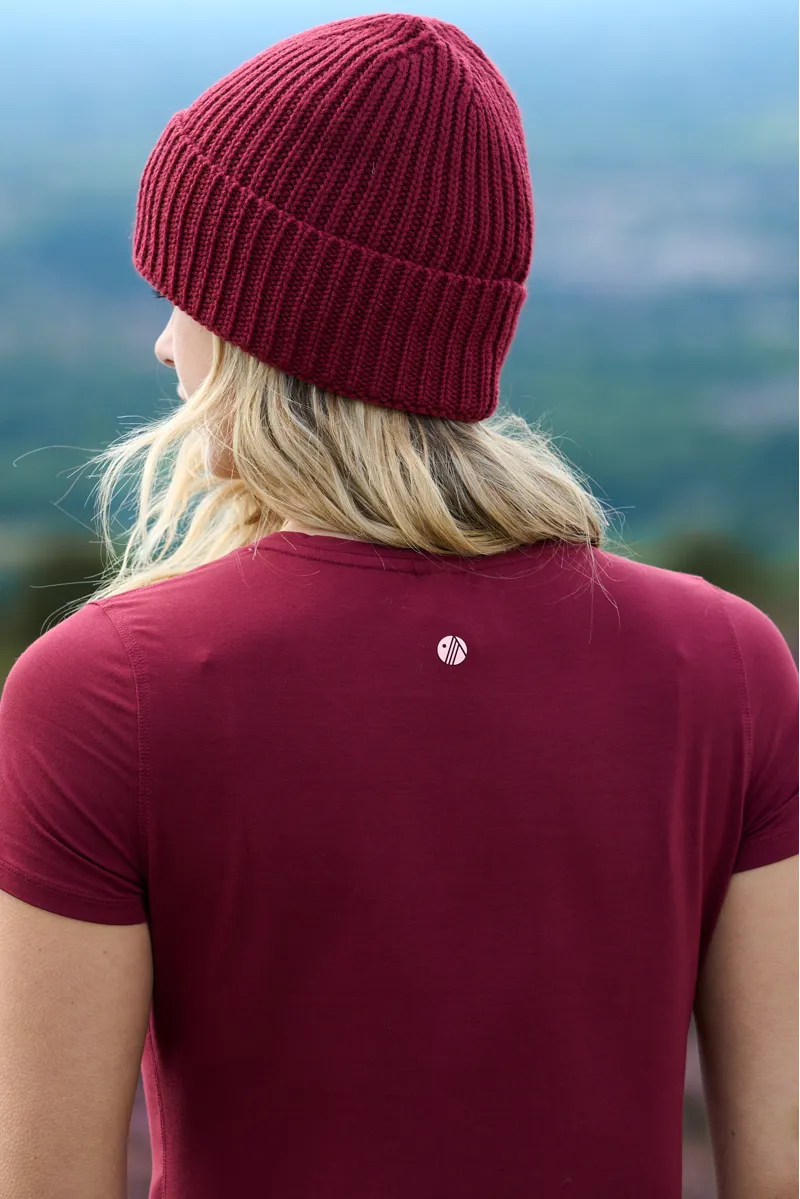 Acai On The Go Tee Womens in Cabernet-2