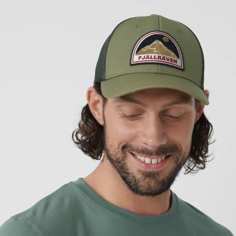 Fjallraven Badge Langtradarkeps Cap in Green-2