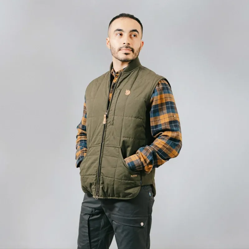 Fjallraven Grimsey Vest Mens in Dark Olive-6