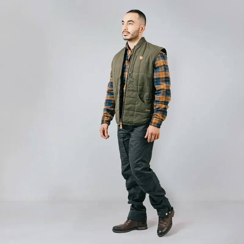 Fjallraven Grimsey Vest Mens in Dark Olive-5