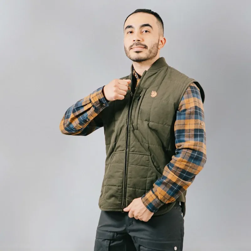 Fjallraven Grimsey Vest Mens in Dark Olive-7