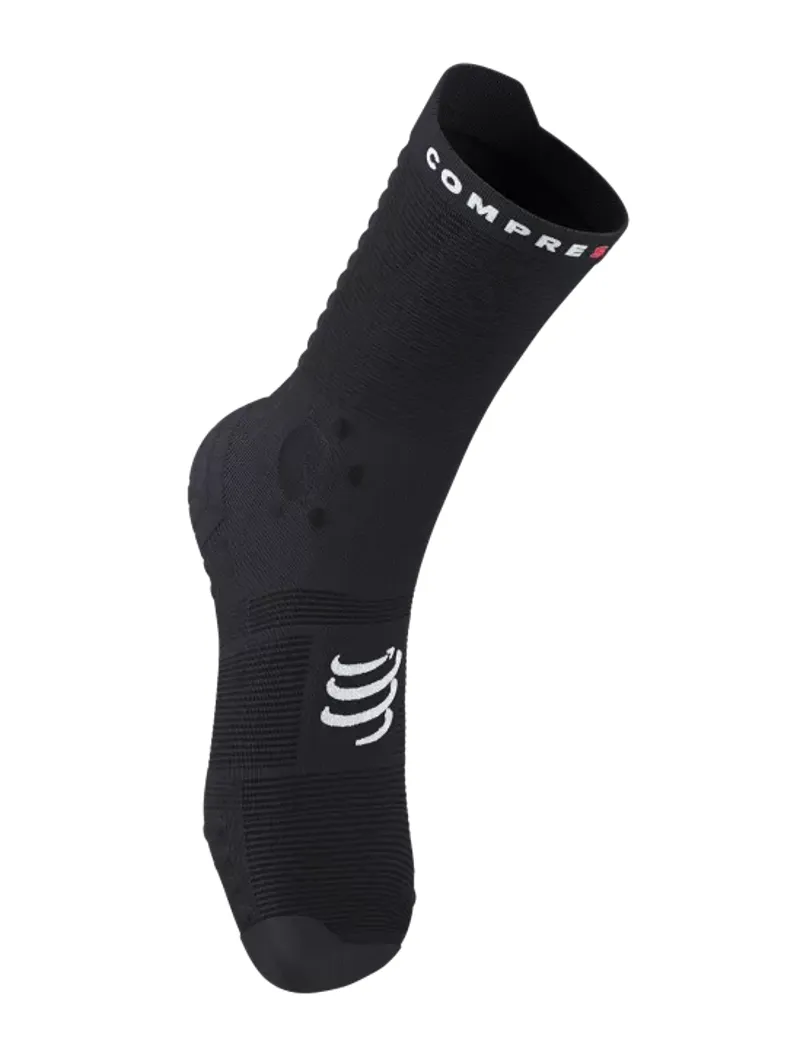 Compressport Pro Racing Socks v4.0 Trail in Black-1